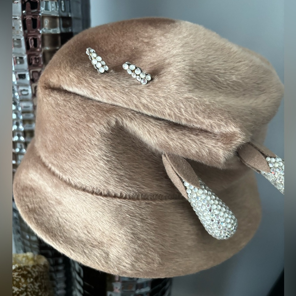 The best vintage hats !!!   All rare and beautiful quality